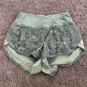 Outdoor voices shorts